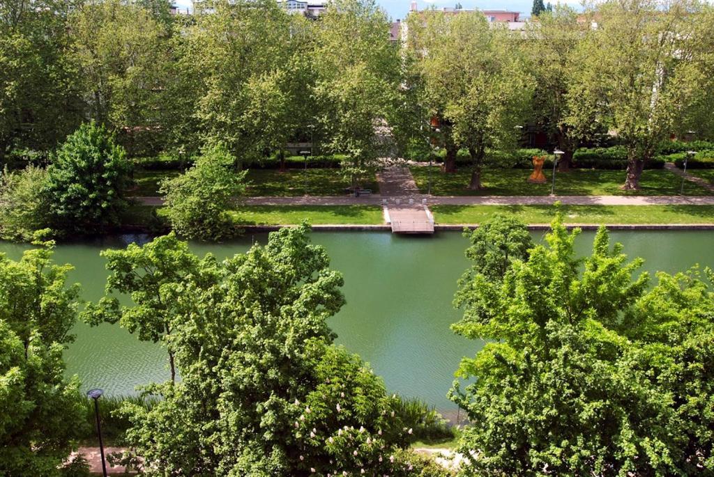 Ibis Styles Mulhouse Centre Gare 호텔 외부 사진
